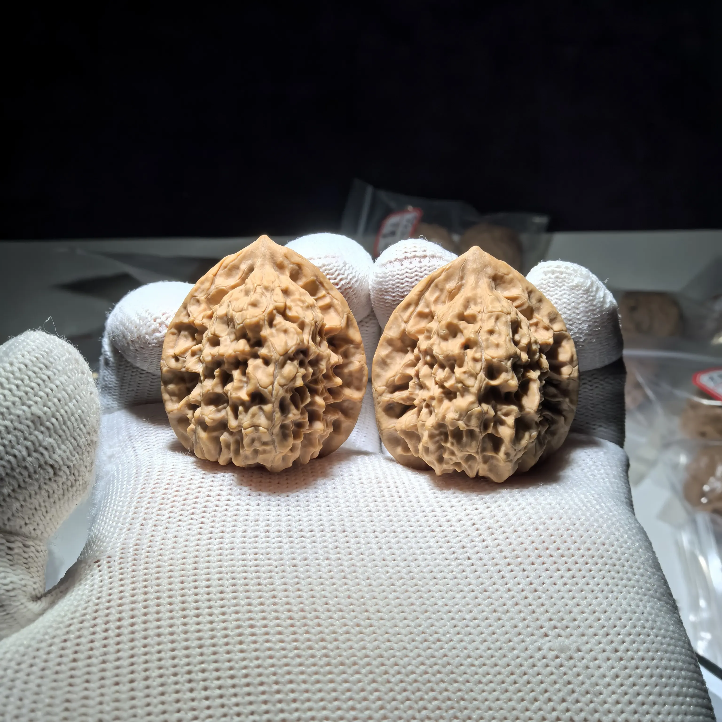 关关公子帽文玩核桃，全品无修把玩盘玩男士手部锻炼手