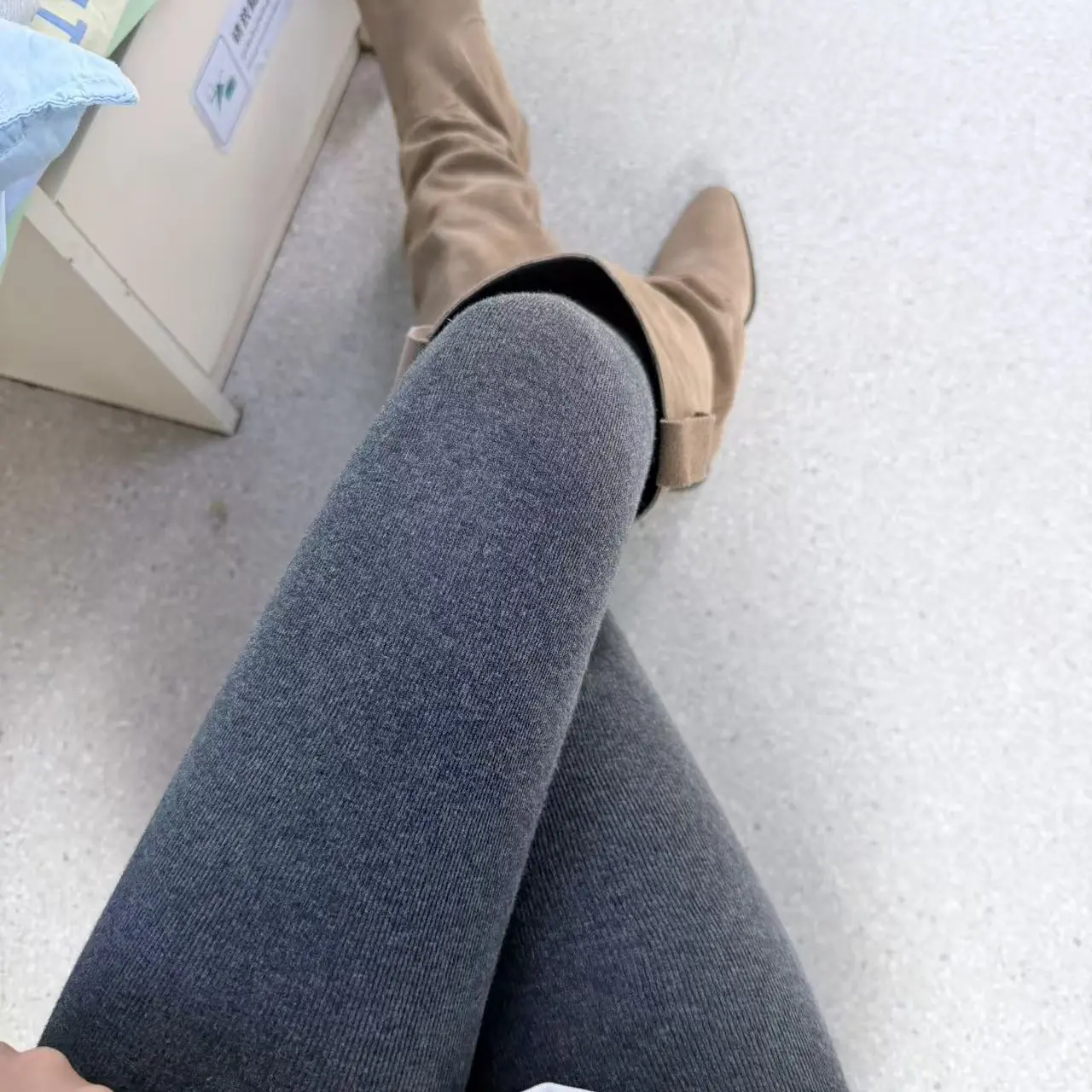 显瘦百搭微压加绒螺纹外穿秋冬保暖打底裤袜
