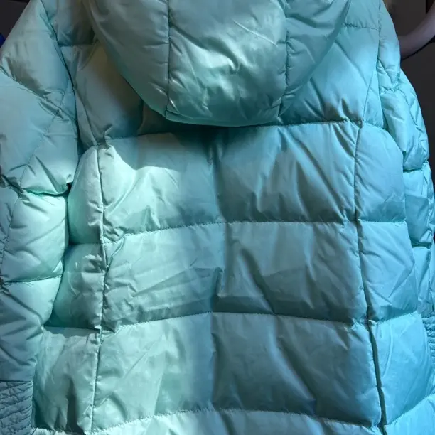 冬季可爱中长款儿童白鸭绒保暖羽绒服