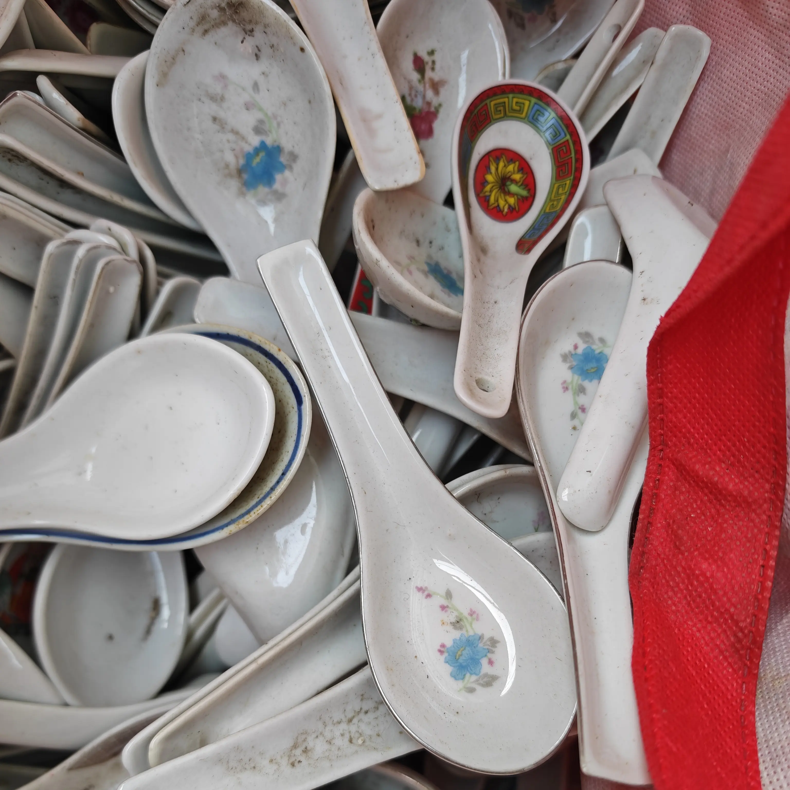 实用10个小勺子调羹颜色样式花色图案随机发介意勿拍要求高勿拍