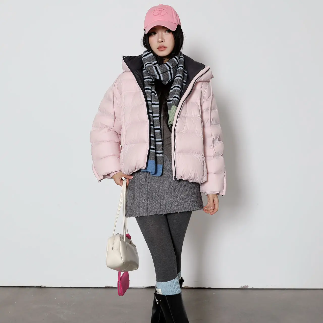 AiLi连帽轻薄白鸭女中长款冬季韩版双拼色