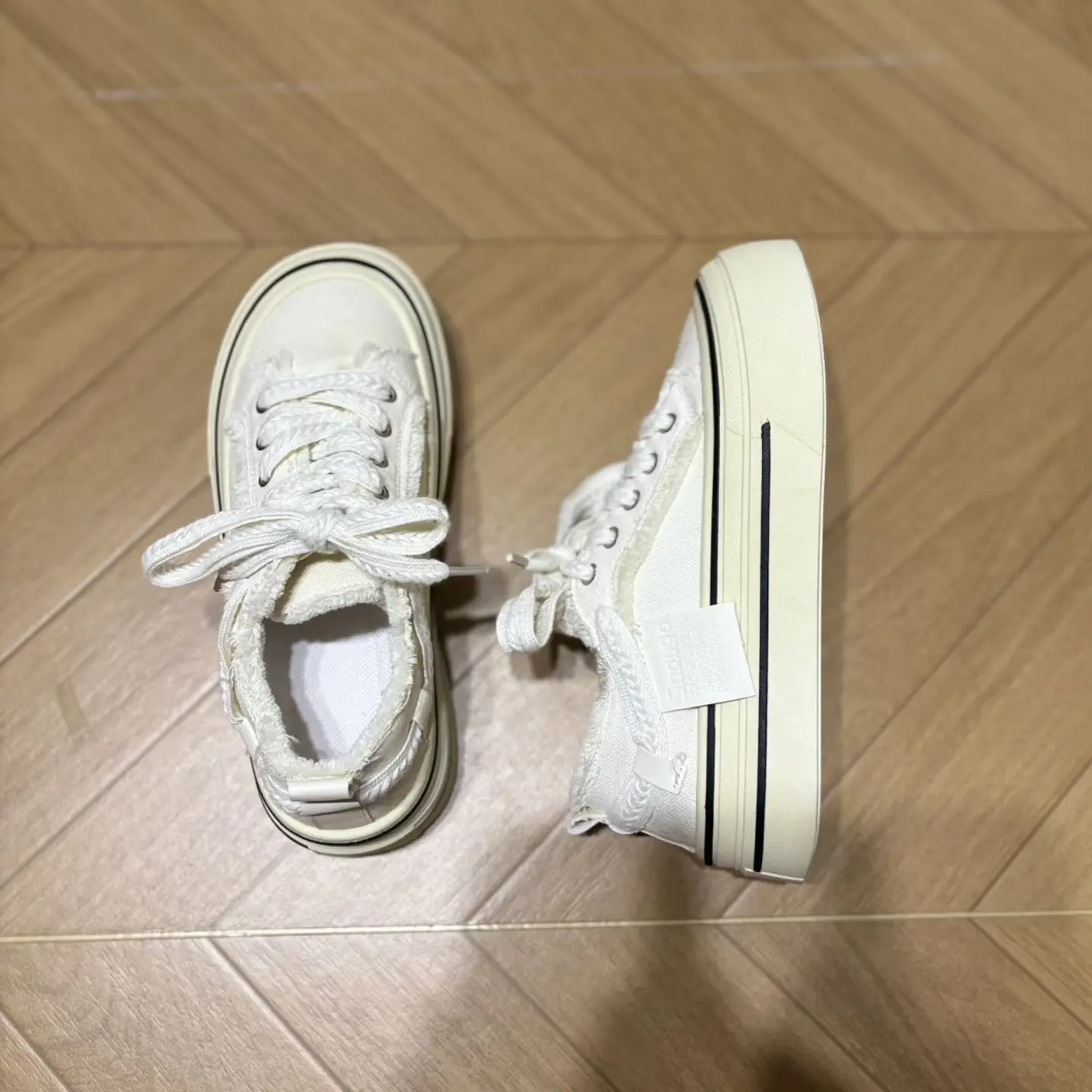 贰婚女鞋直播间为准