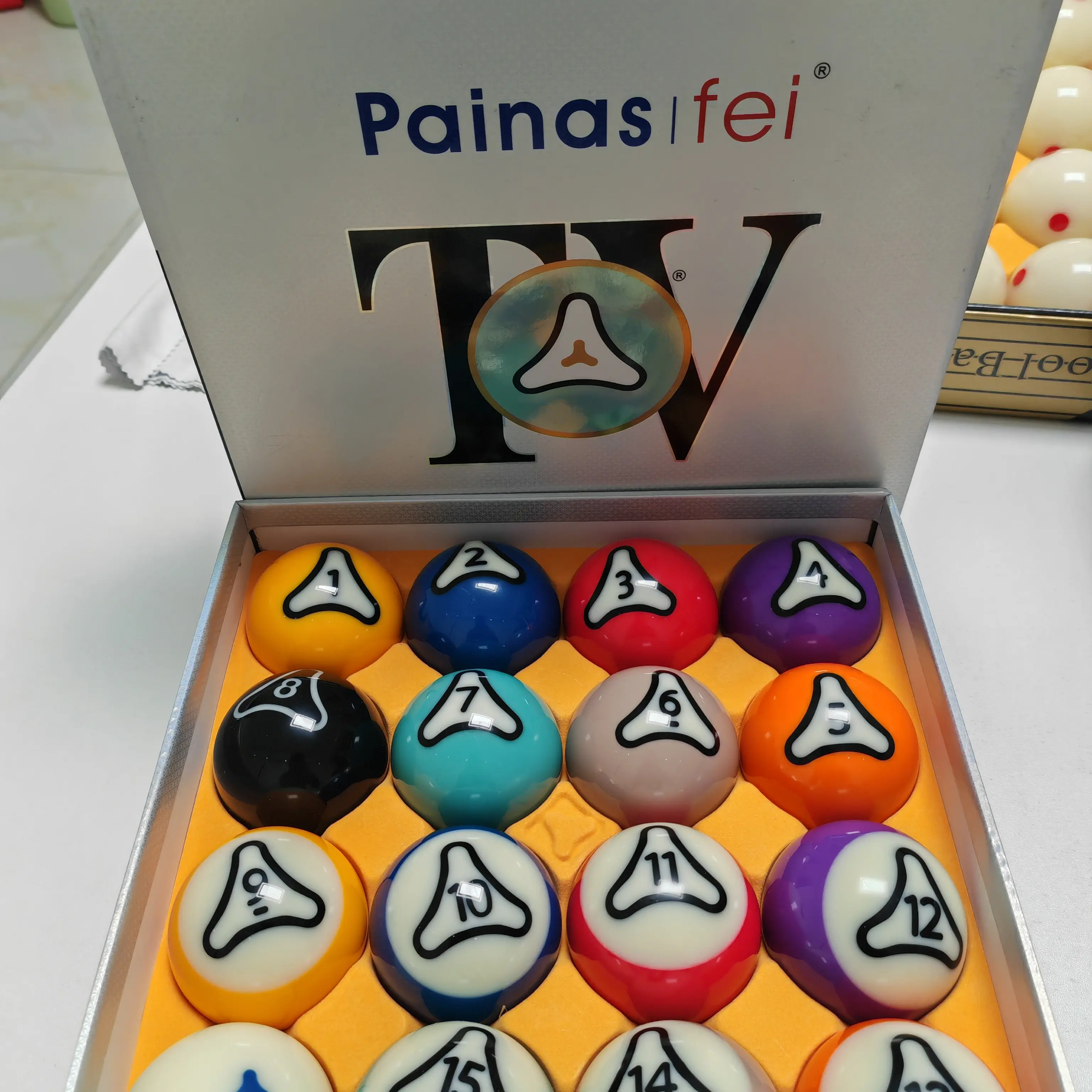 耐打高弹力水晶中式黑八美式标准桌球TV级球房专用彩球