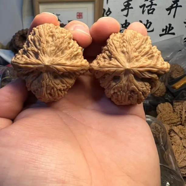 文玩核桃磨盘南疆