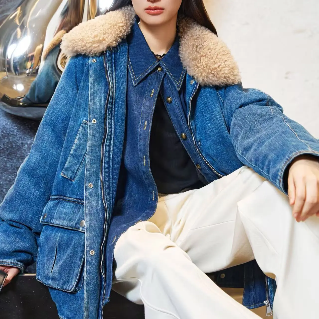【俪妍】水洗牛仔蓝毛领牛仔羽绒外套冬季新款保暖舒适