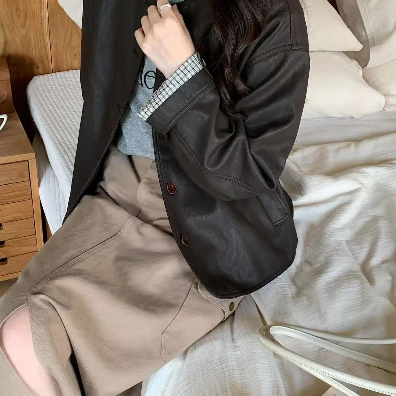 P&C studio 朋克风圆领皮衣