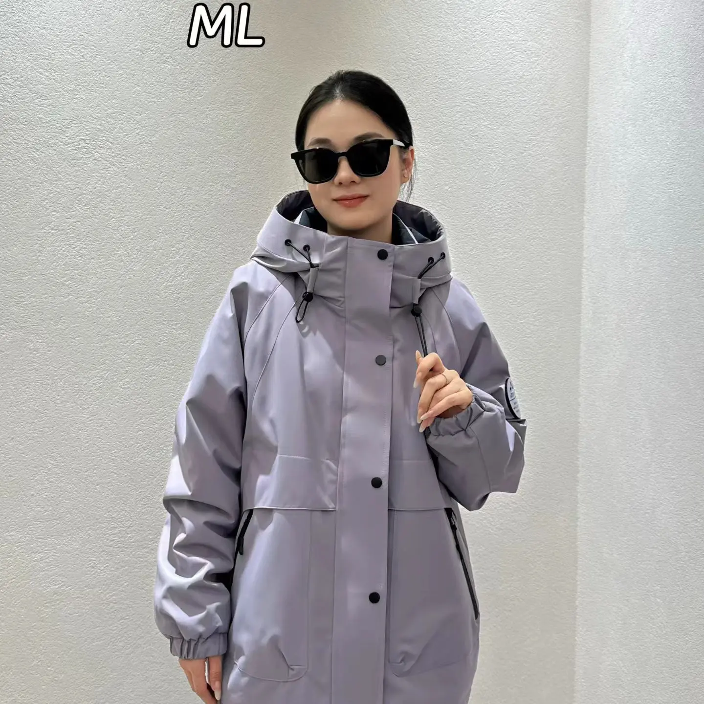 米粒家9532防风保暖冬季宽松型纯色女短外套短款加厚风衣户外