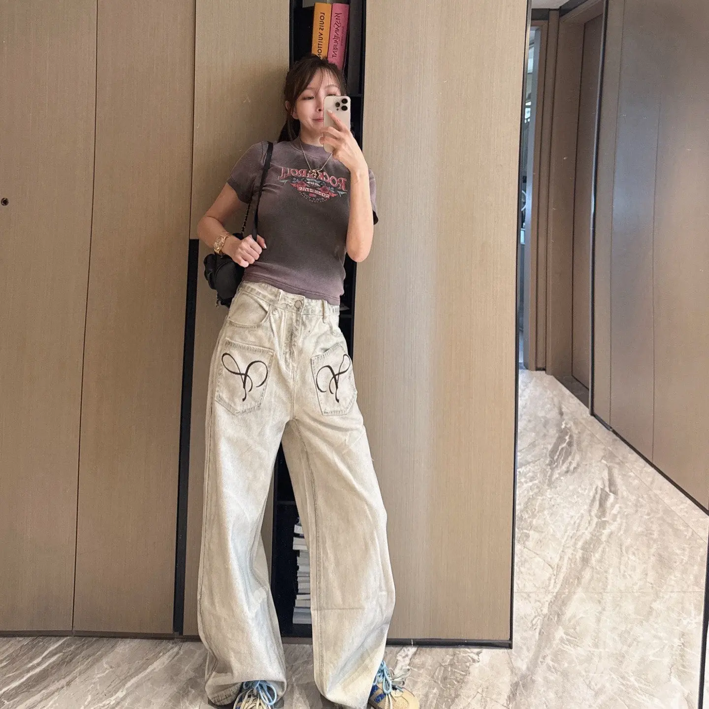 小众潮品T恤百搭款