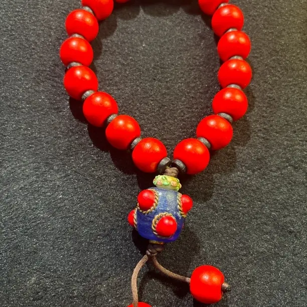 雪巴琉璃手持把件