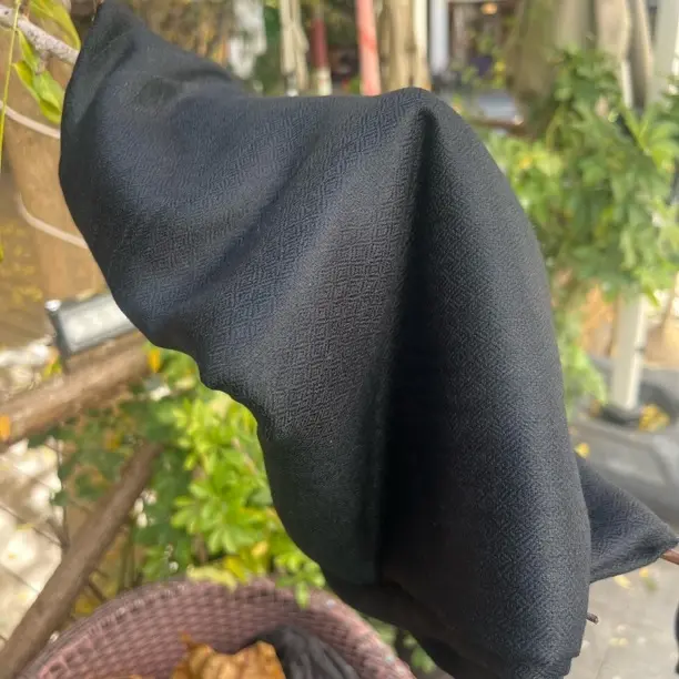 卡西米亚手工羊绒围巾 黑色