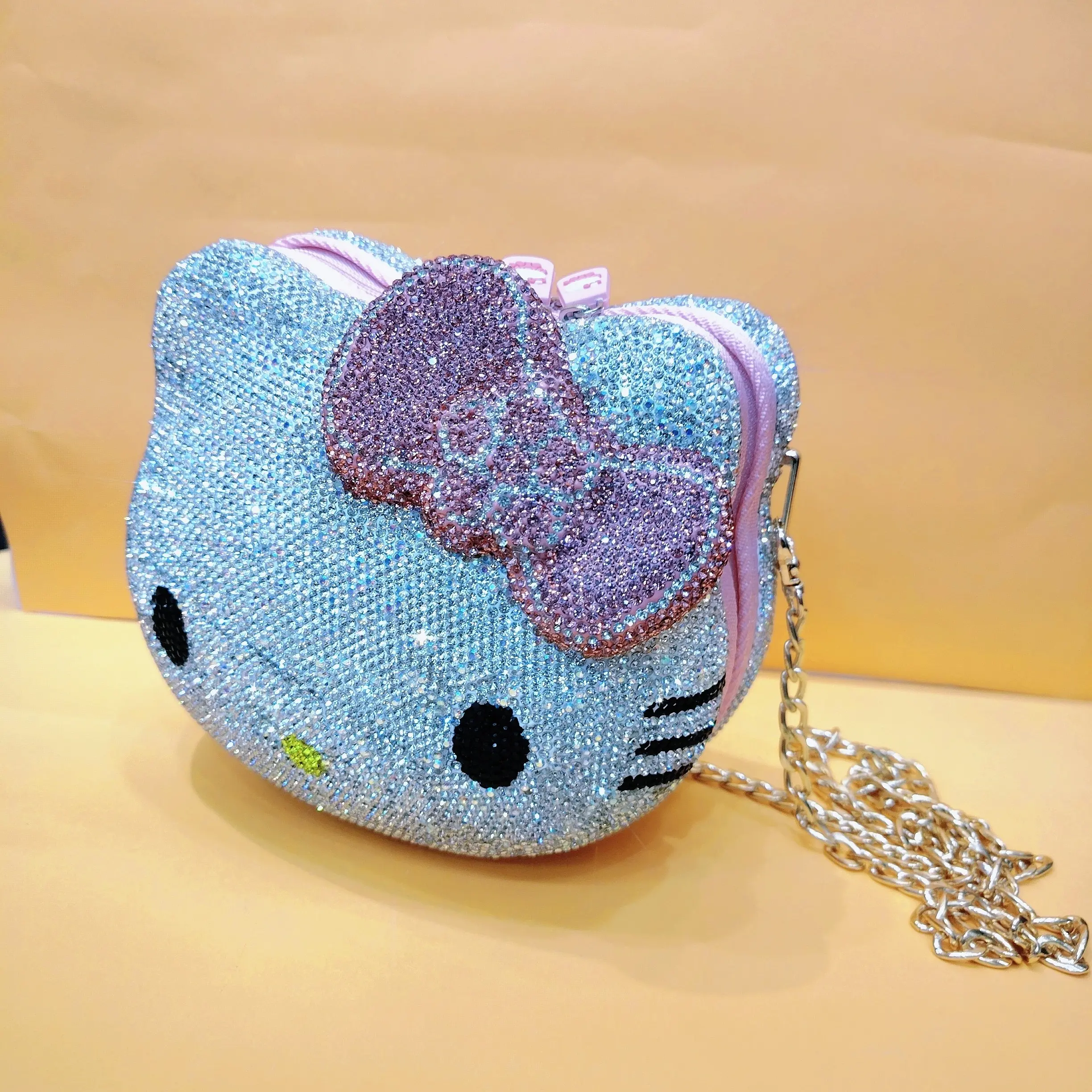 镶钻KT猫硬壳斜挎包卡通迷你小背包生日礼物活动礼品时尚百搭