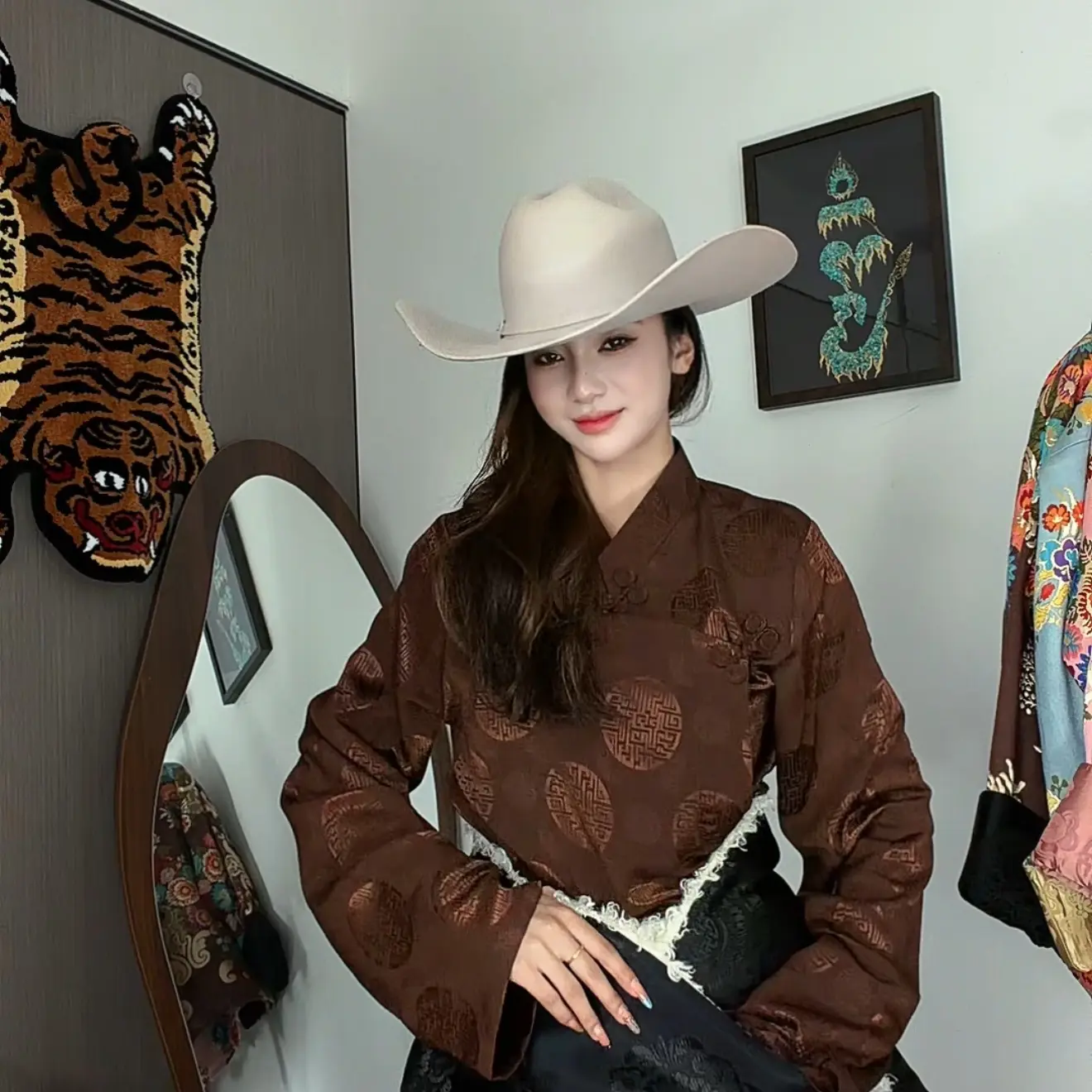 新款藏式真丝衬衫 