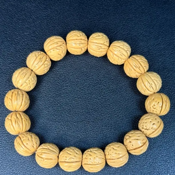 盘锦小黄桃肌肉纹手串