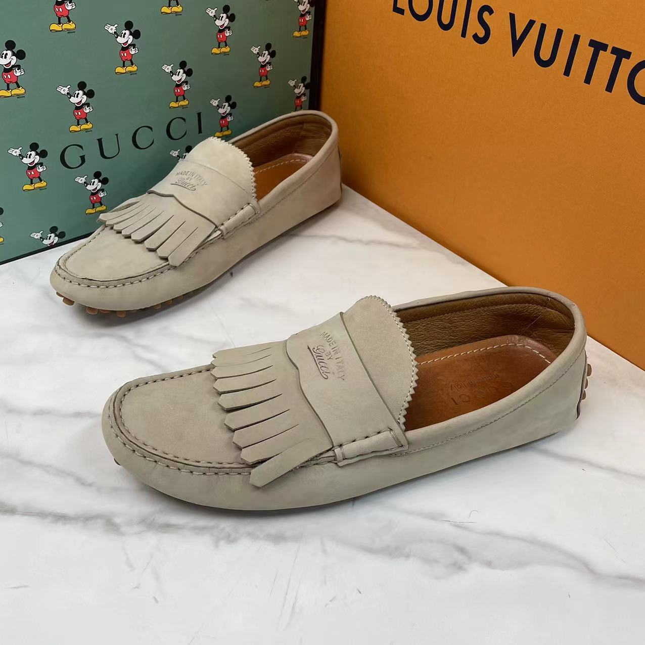 95新 GUCCI/古驰 灰色流苏时尚休闲舒适透气百搭豆豆鞋/欧码41
