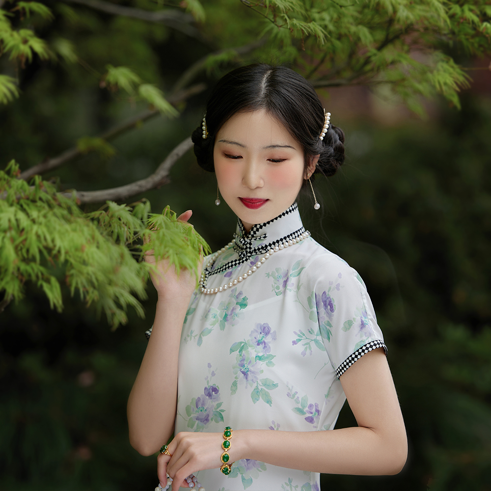 沉月赋诗 top ulara 摩登画报春夏款撞色棋盘格古法全开无省旗袍