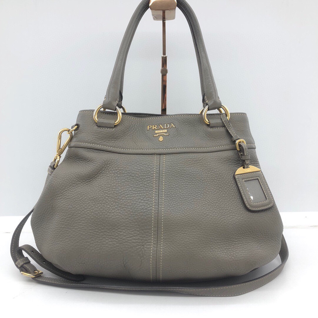 95新 Prada/普拉达 97新/全皮荔枝纹手提单肩斜挎包/公价17800