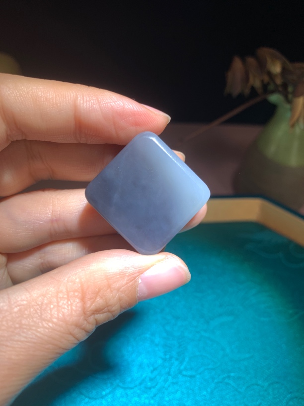 和田玉烟紫山水平安无事牌