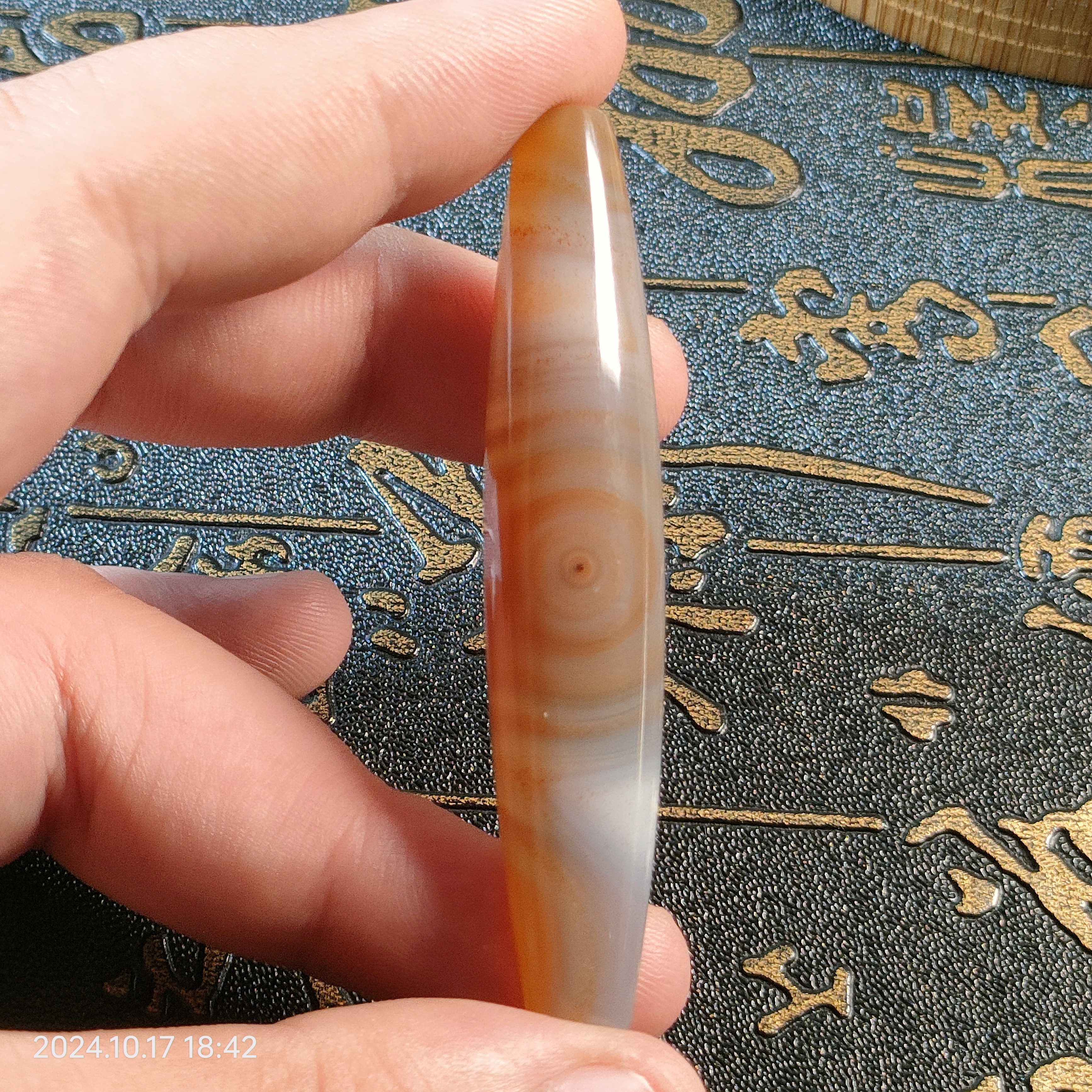 纯手工天然玛瑙透眼二眼缠丝珠子（颜色无科技）