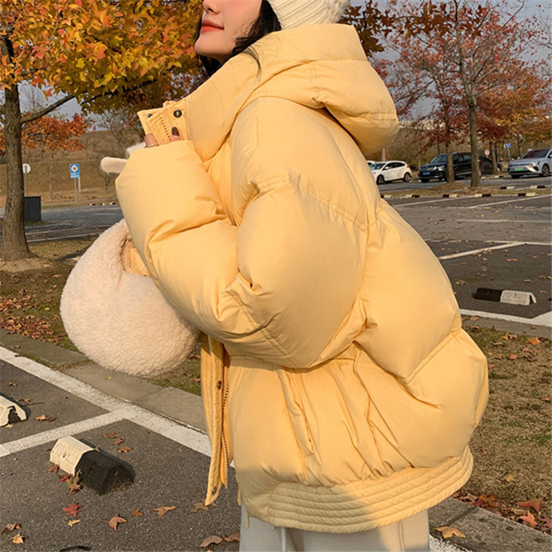 羽绒服2024新款保暖外套短款女冬设计感韩版时尚休闲小个子连帽可