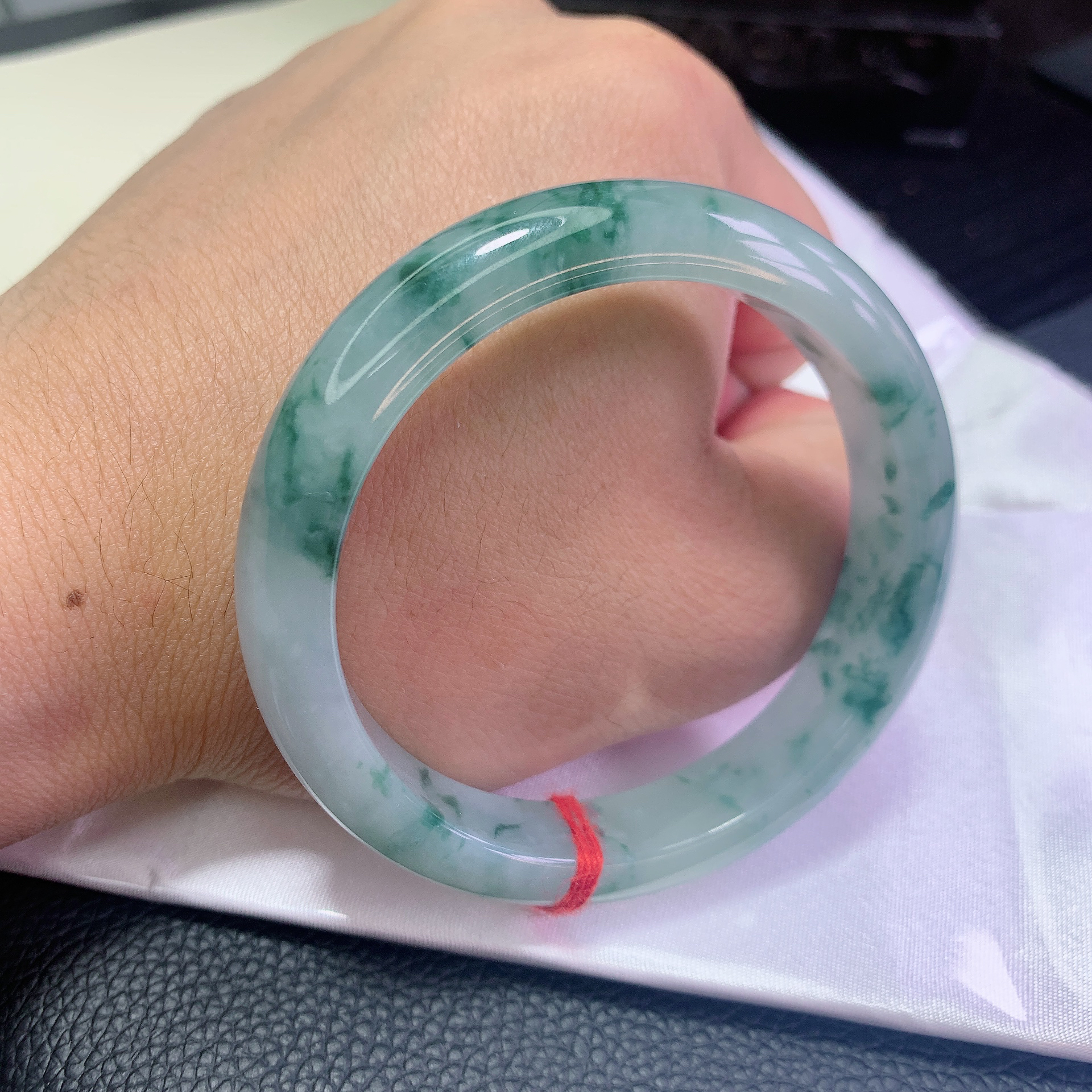 0591号缅甸天然A货翡翠女款手镯54-55圈口冰飘绿花正圈手镯