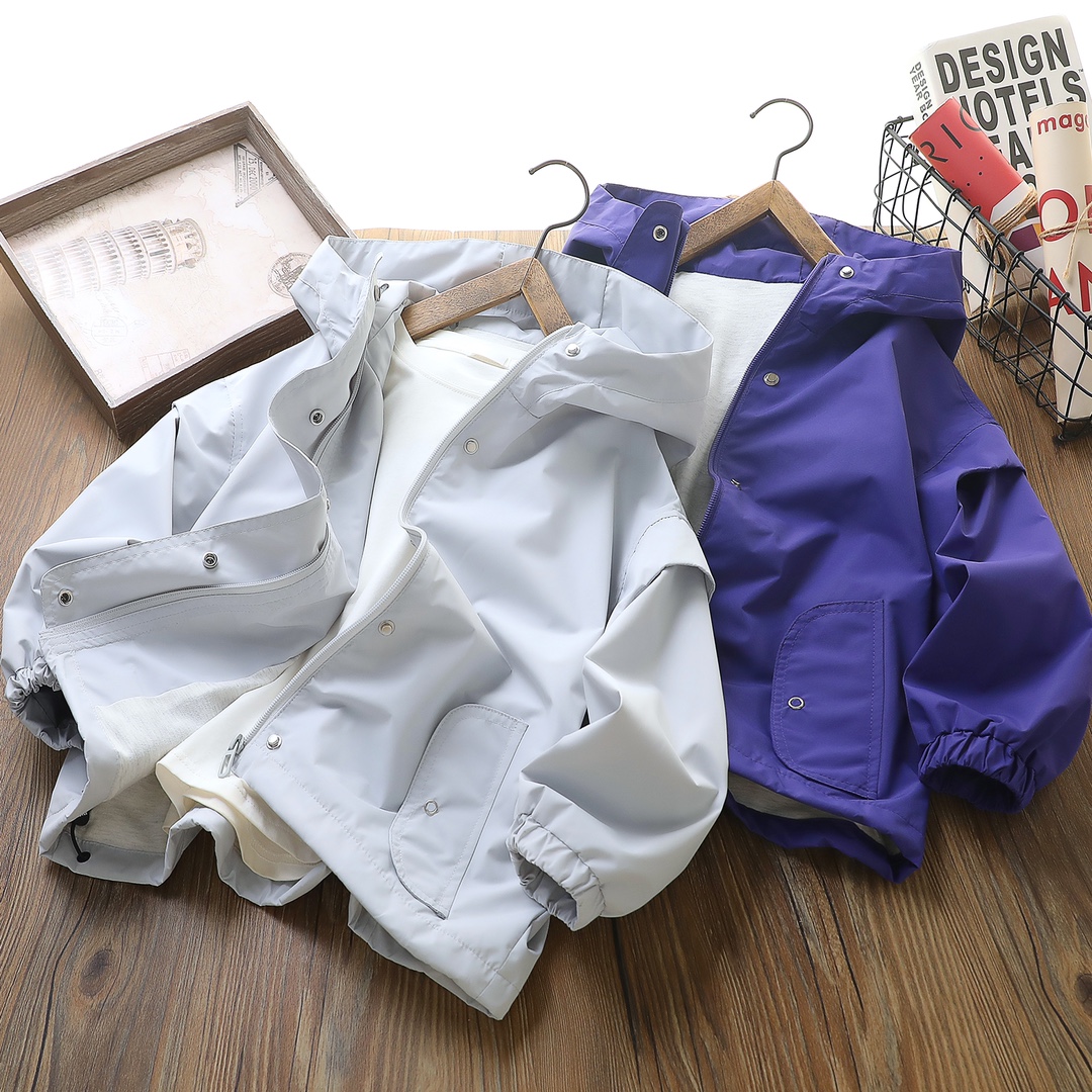 三防外套儿童冲锋衣秋季户外服防风上衣2024春秋新款男孩连帽外套