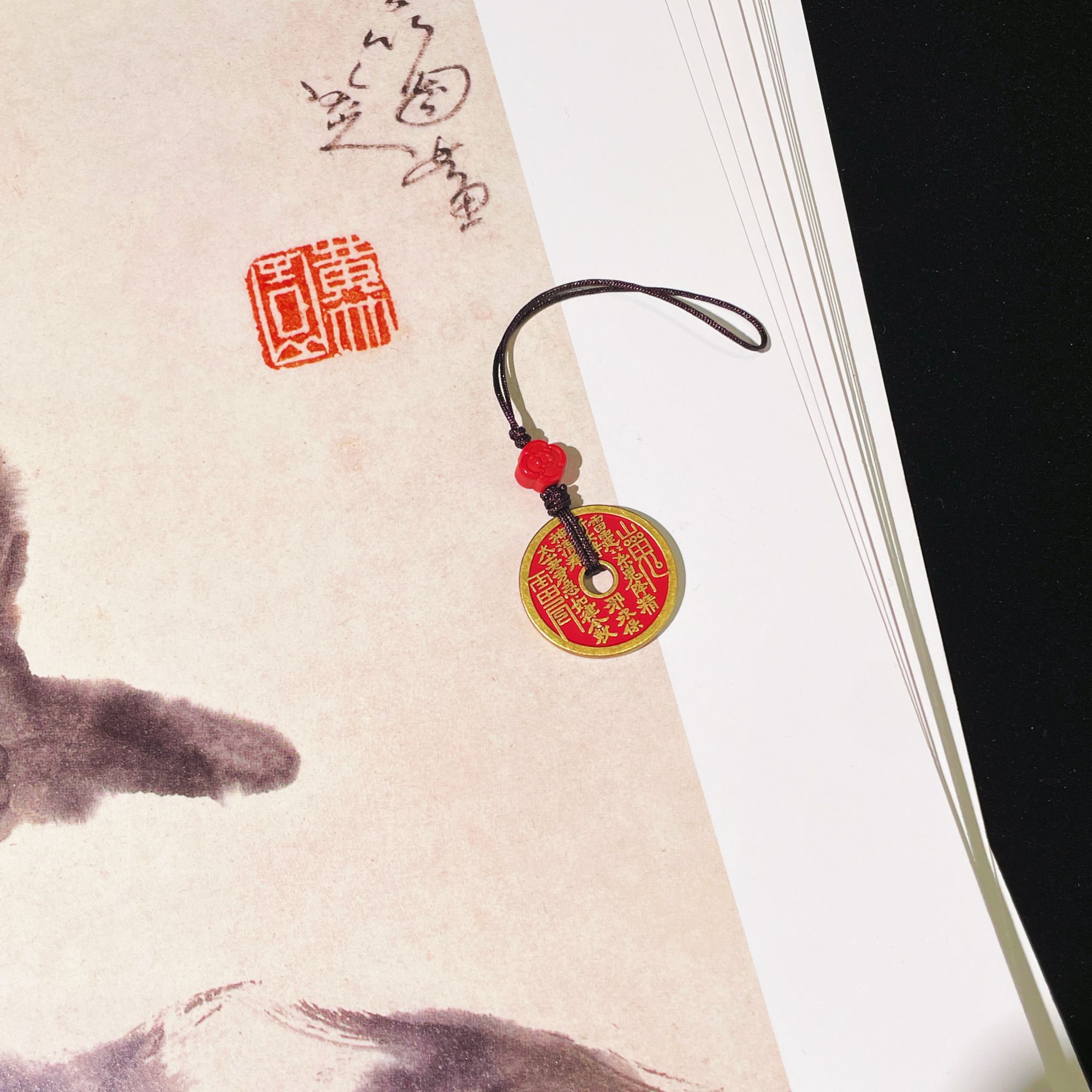 含辰砂工艺品【云上雅岚】C57836-山鬼朱砂挂件-多样性发一件