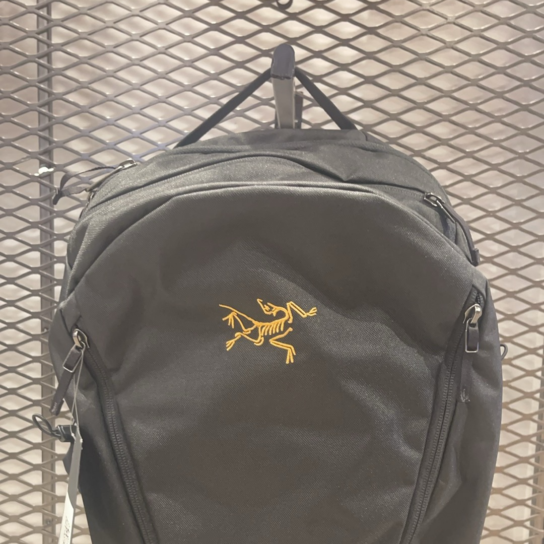 ARC'TERYX/始祖鸟男女通用Mantis 26L 多功能双肩包