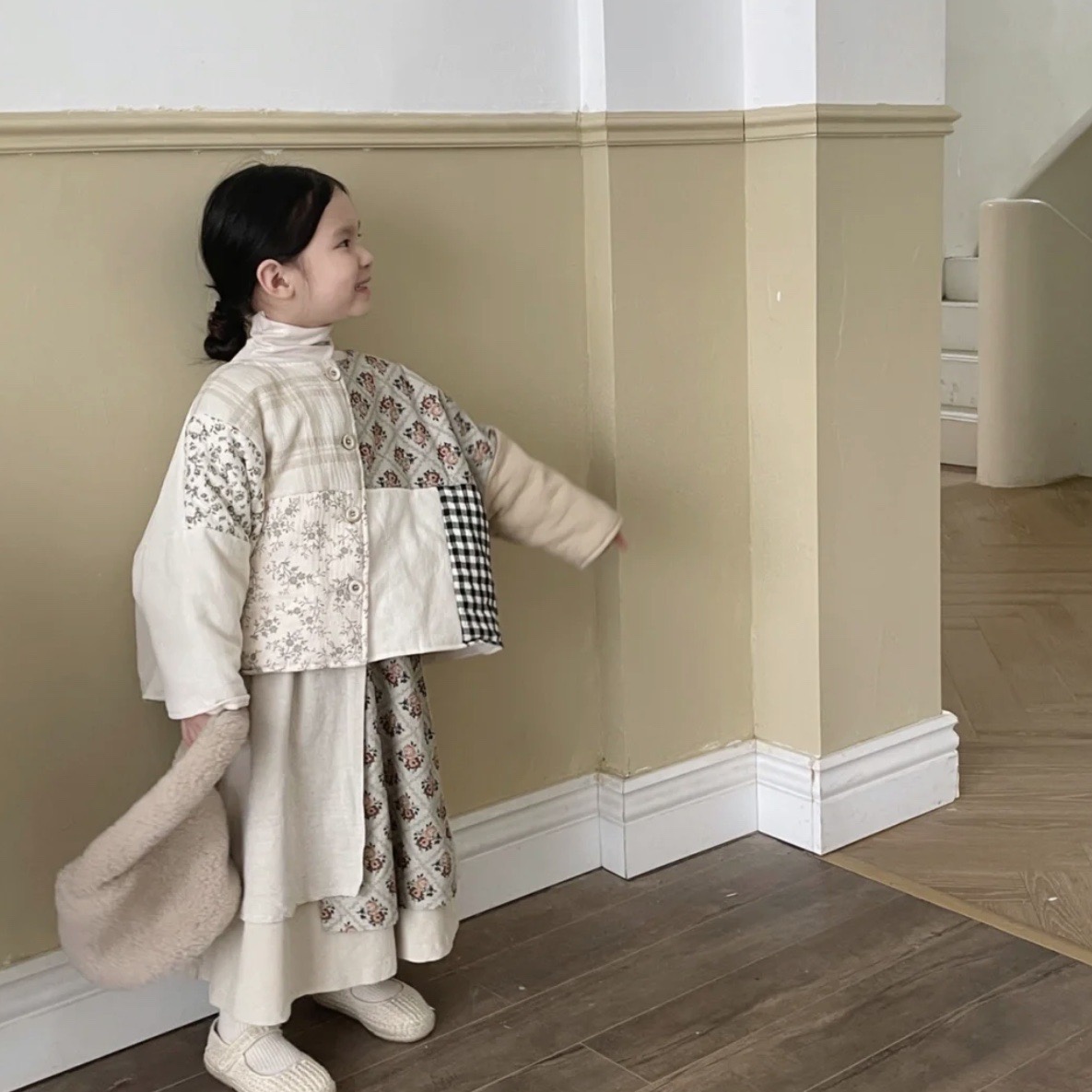 2025深秋新款女童亲子韩版复古文艺森系碎花拼接夹棉外套半身套装
