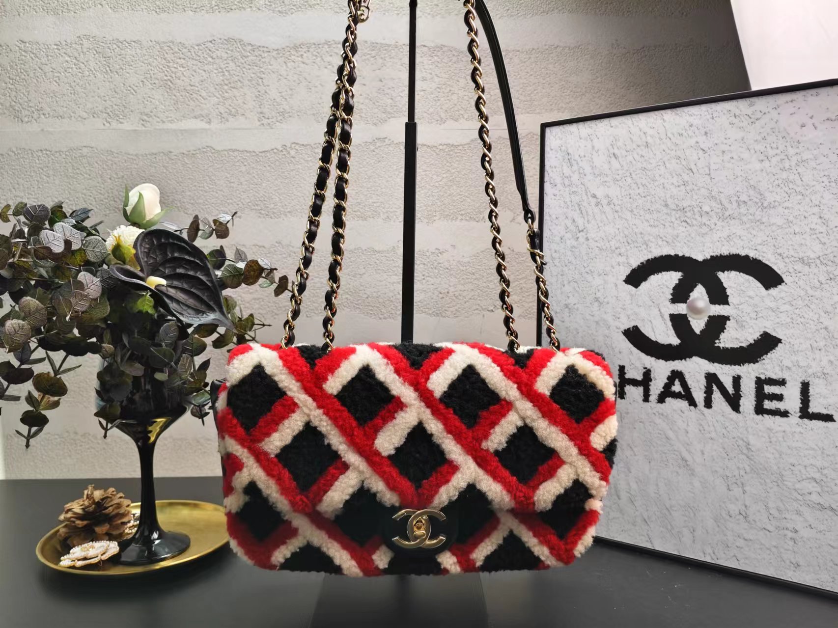 95新 Chanel/香奈儿 限量款羊羔绒cf菱格链条包 23开带卡 底长25
