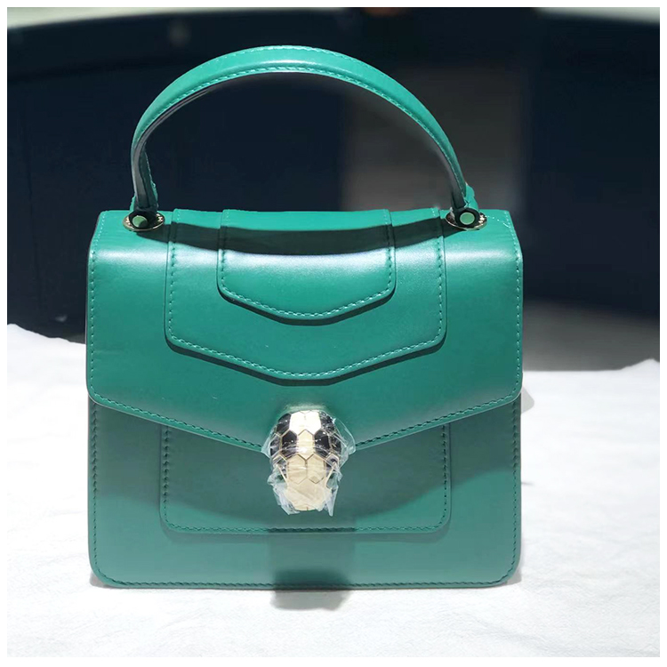 95新 BVLGARI/宝格丽 安洁利田哥手提包/BK0052229