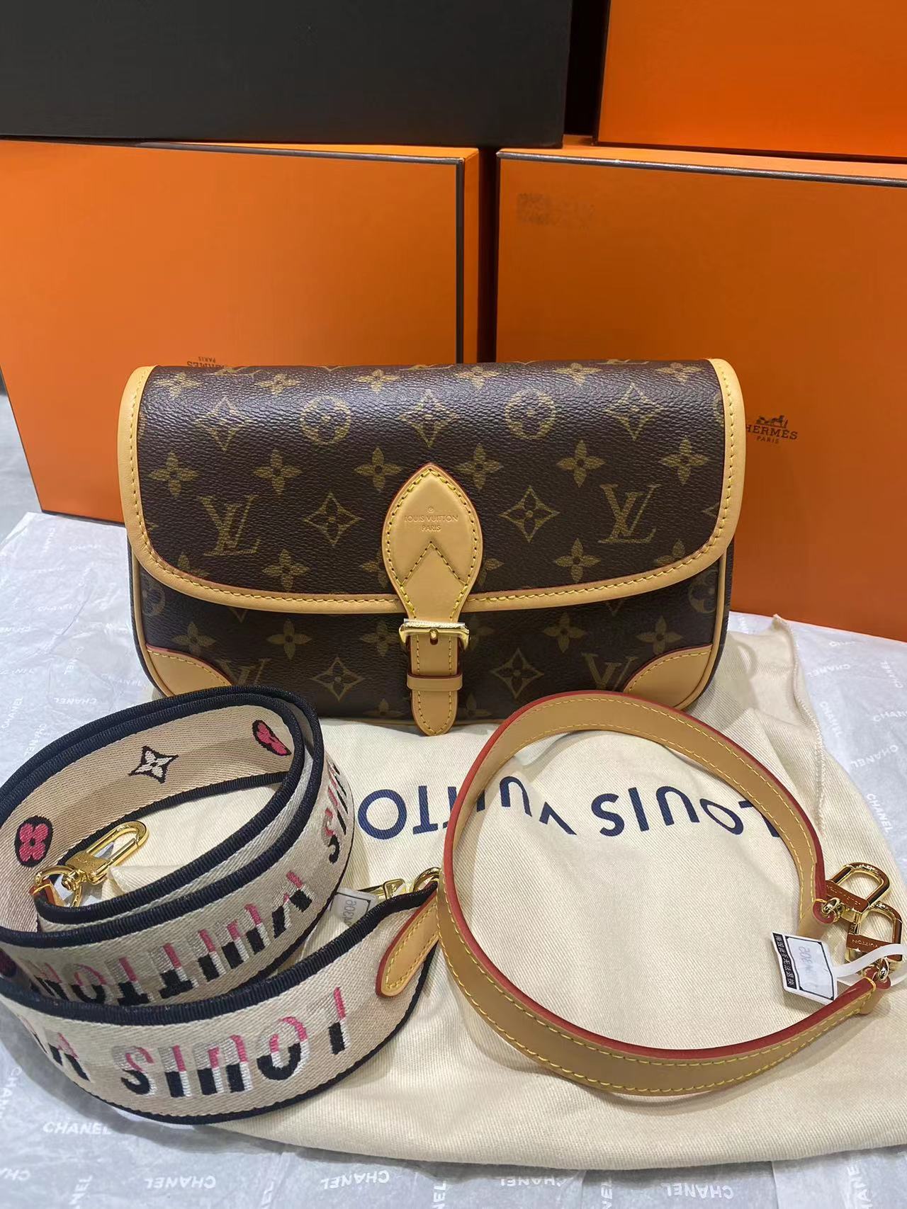 99新 LouisVuitton/路易威登 新款单肩法棍包女士经典时尚
