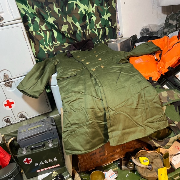 正品老货绿色军大衣全新库存