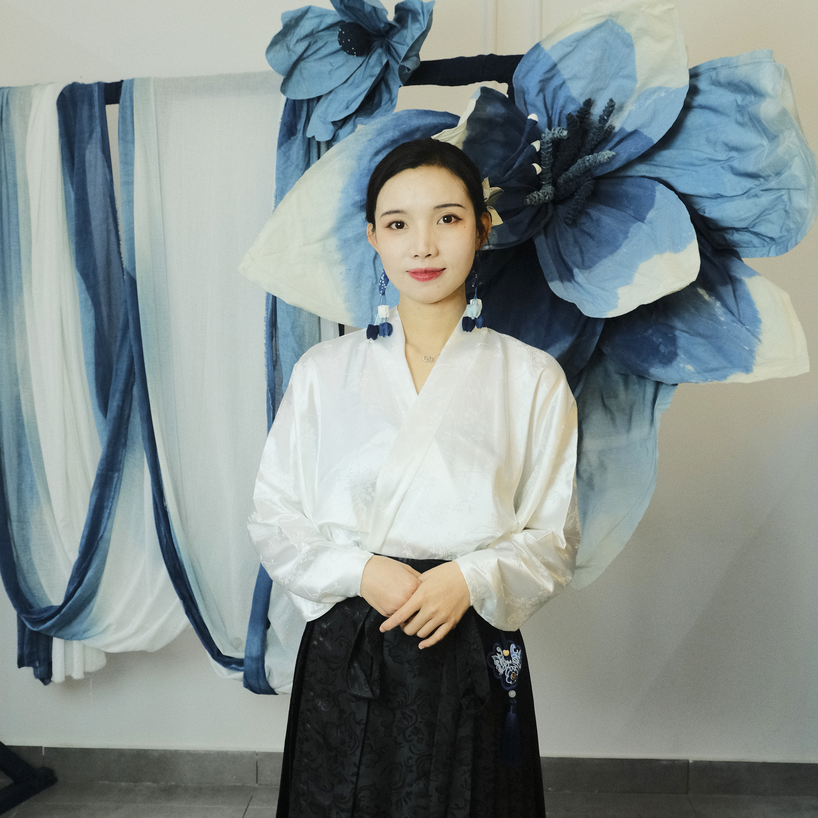 非金属布艺耳饰 青于蓝非遗植物染手工刺绣耳环气质轻奢时尚百搭