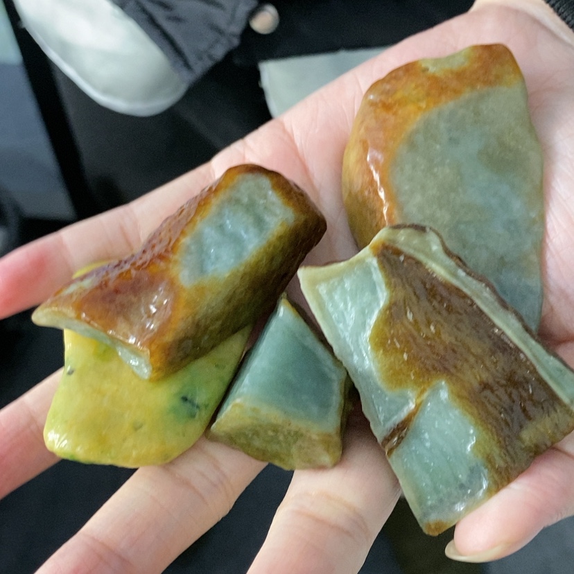 【闪购商品】定制翡翠未镶嵌柠**密