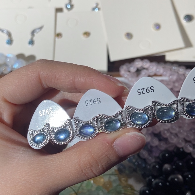 【闪购商品】水晶耳饰未镶嵌1