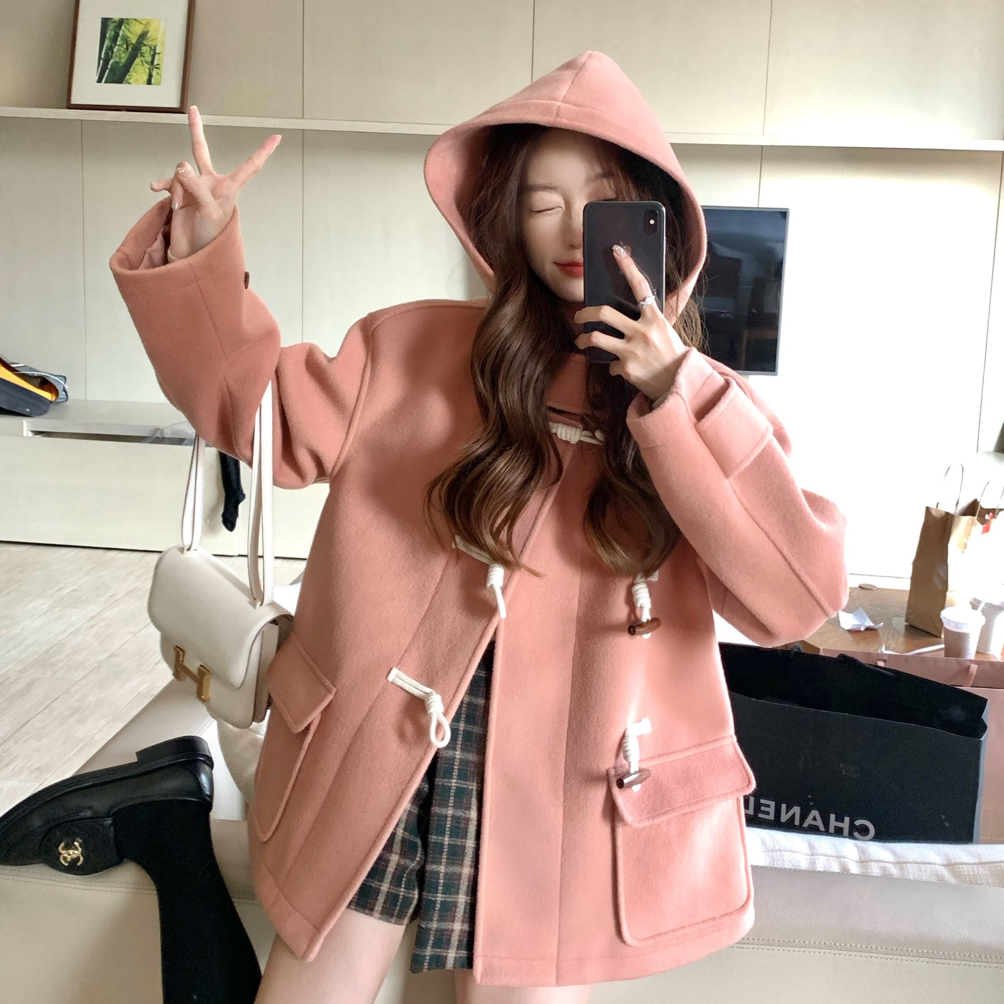 F2  林子熙 奶油麦芽糖 厚实甜美气质西柚粉牛角扣大衣外套