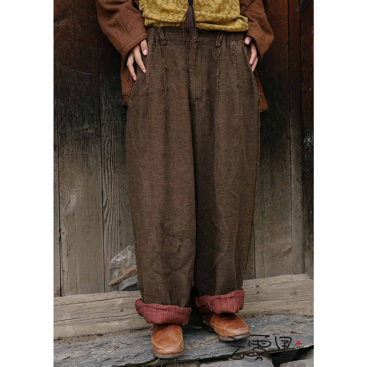 妆點家  云雾里    亚麻    宽松率性恣意长裤  Y24FW  3114