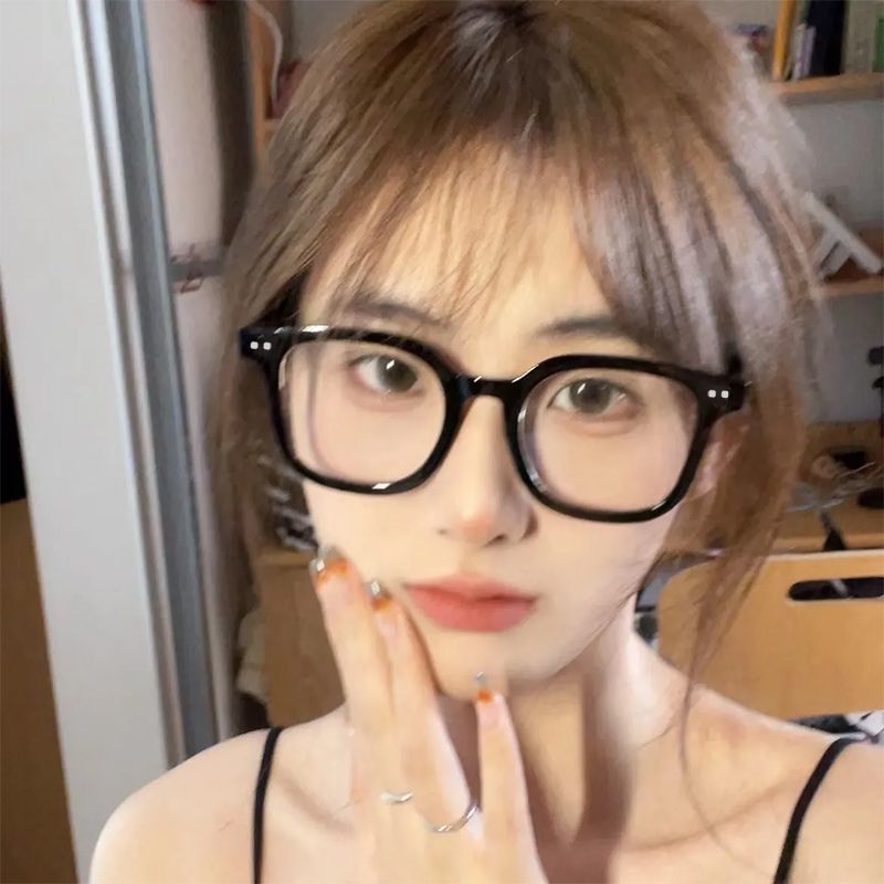 亏本！轻素颜黑色近视眼镜框女可配度数防辐射ins高颜值平光镜架