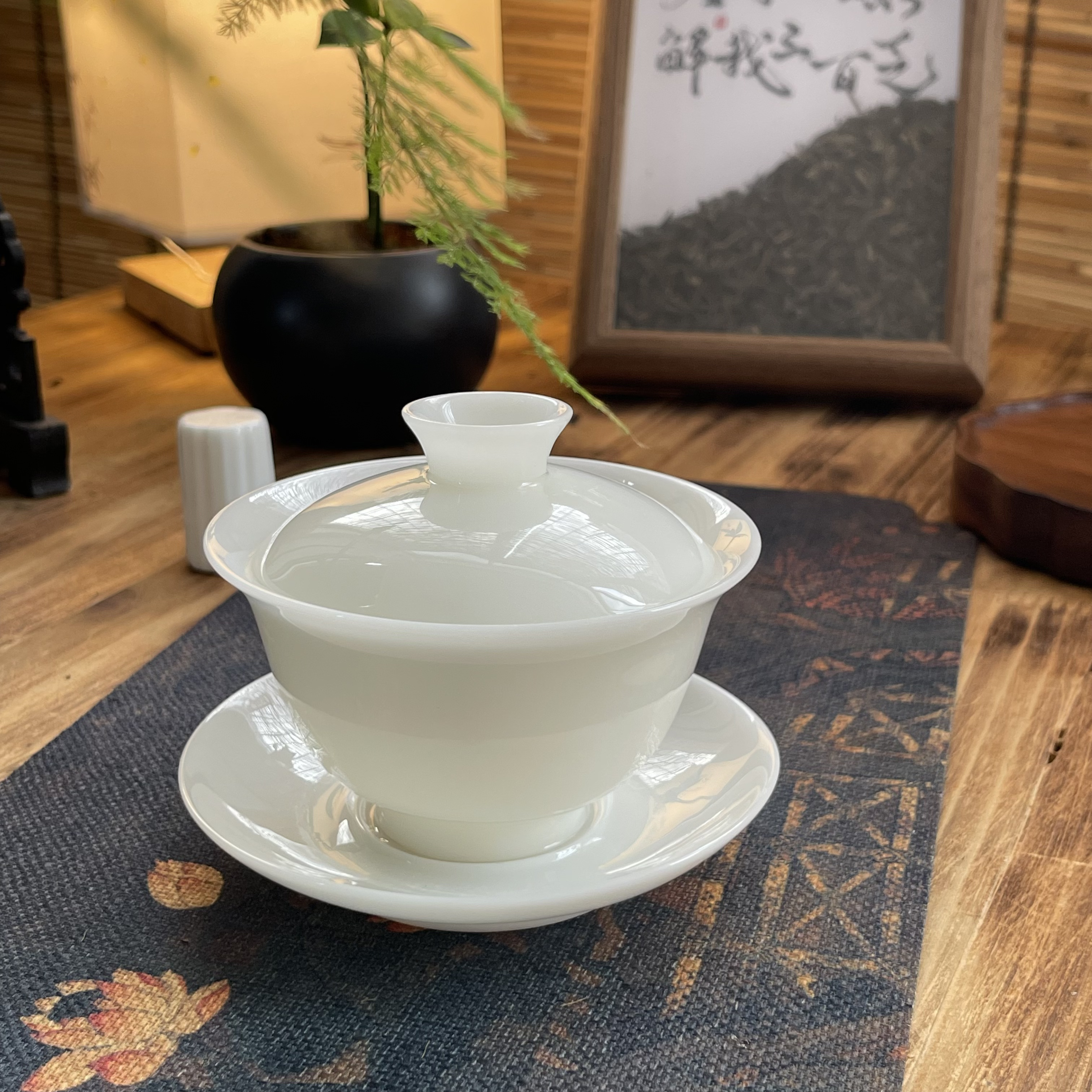 高档德化白瓷手工釉烧茶具功夫茶泡茶碗纯白简约家用送礼瓷碗