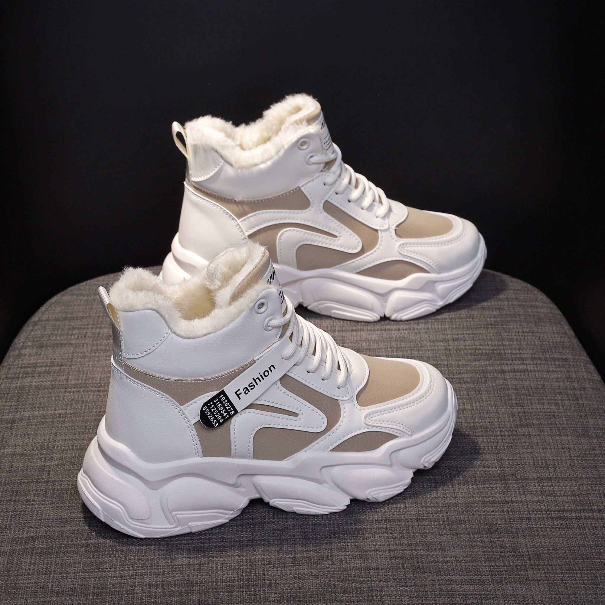 2025年冬季新款韩版时尚加绒高帮运动鞋舒适保暖棉鞋女鞋加厚ins