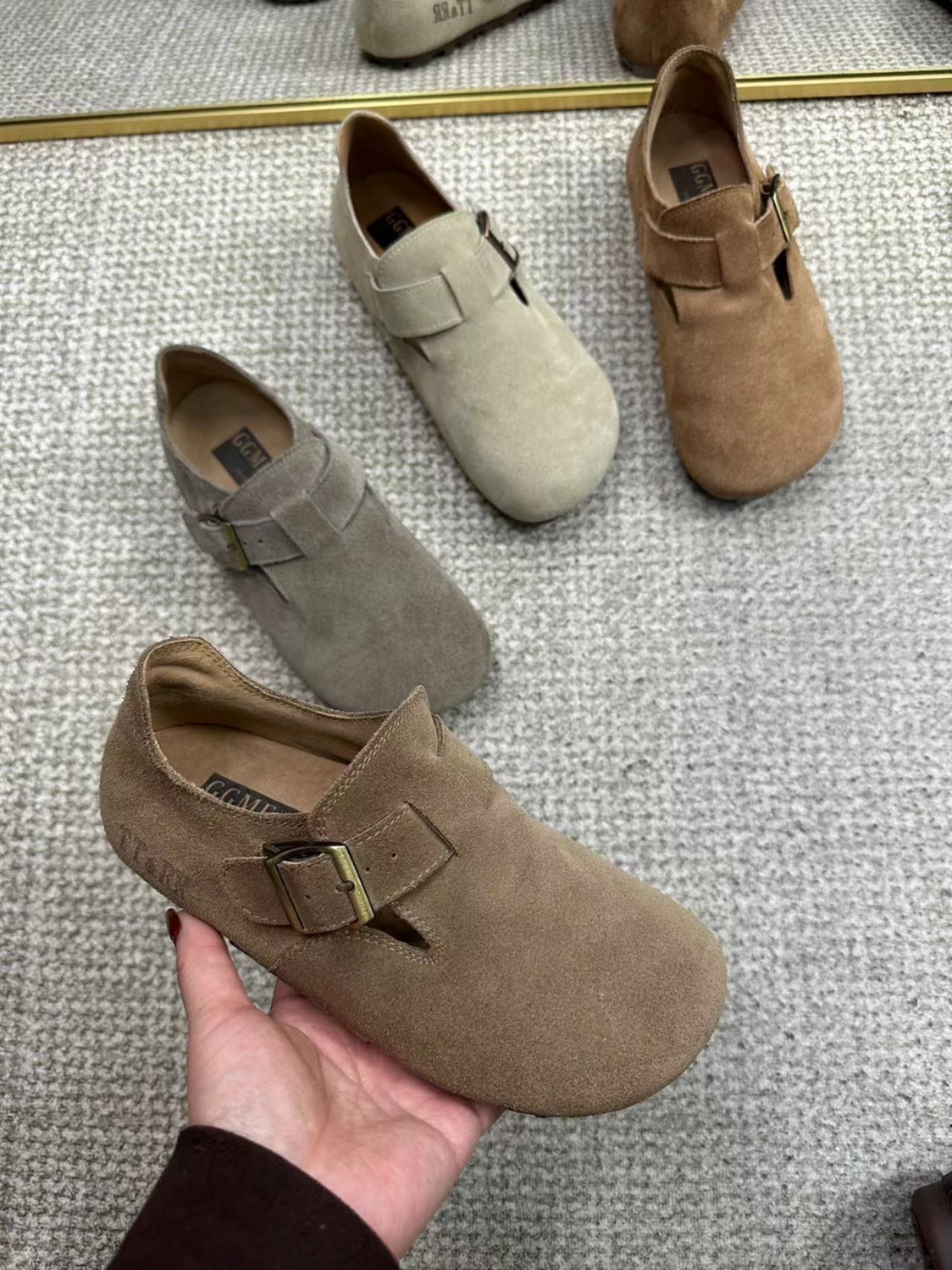 广州头层牛皮复古勃肯女鞋