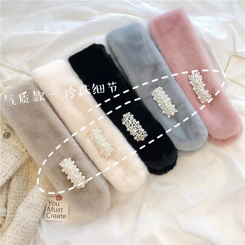 2025秋冬季珍珠毛绒围脖韩版保暖加厚百搭时尚交叉围巾加绒简约