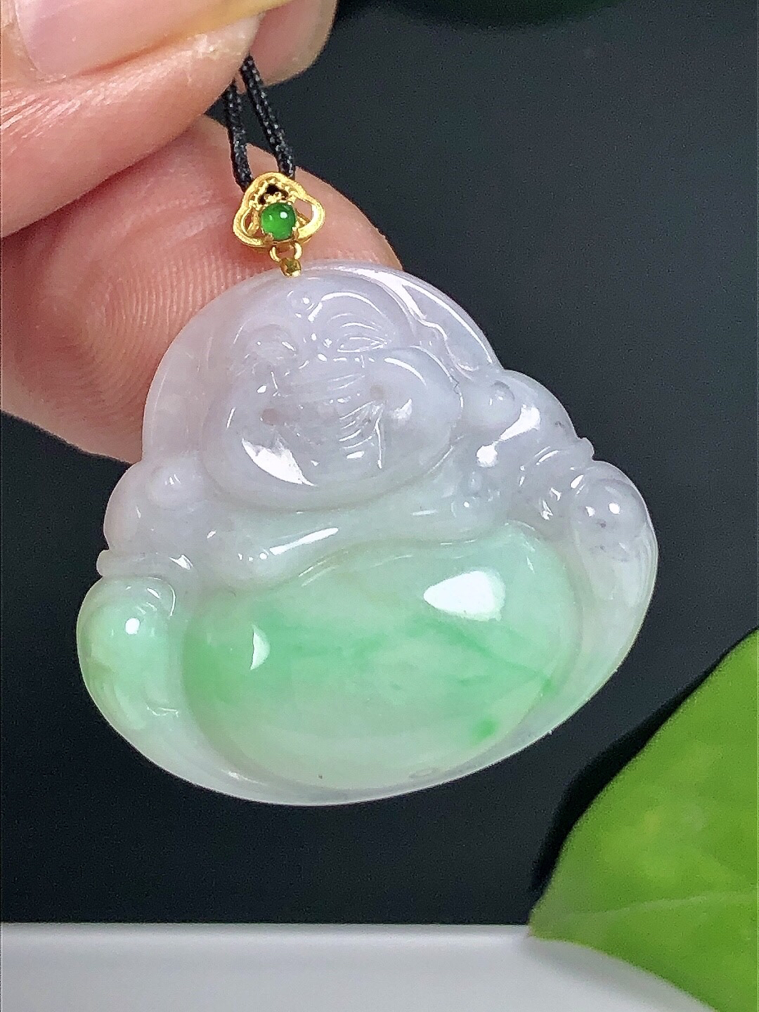 缅甸天然翡翠a货18k金扣镶嵌冰润飘阳绿佛公吊坠挂件精美时尚气质