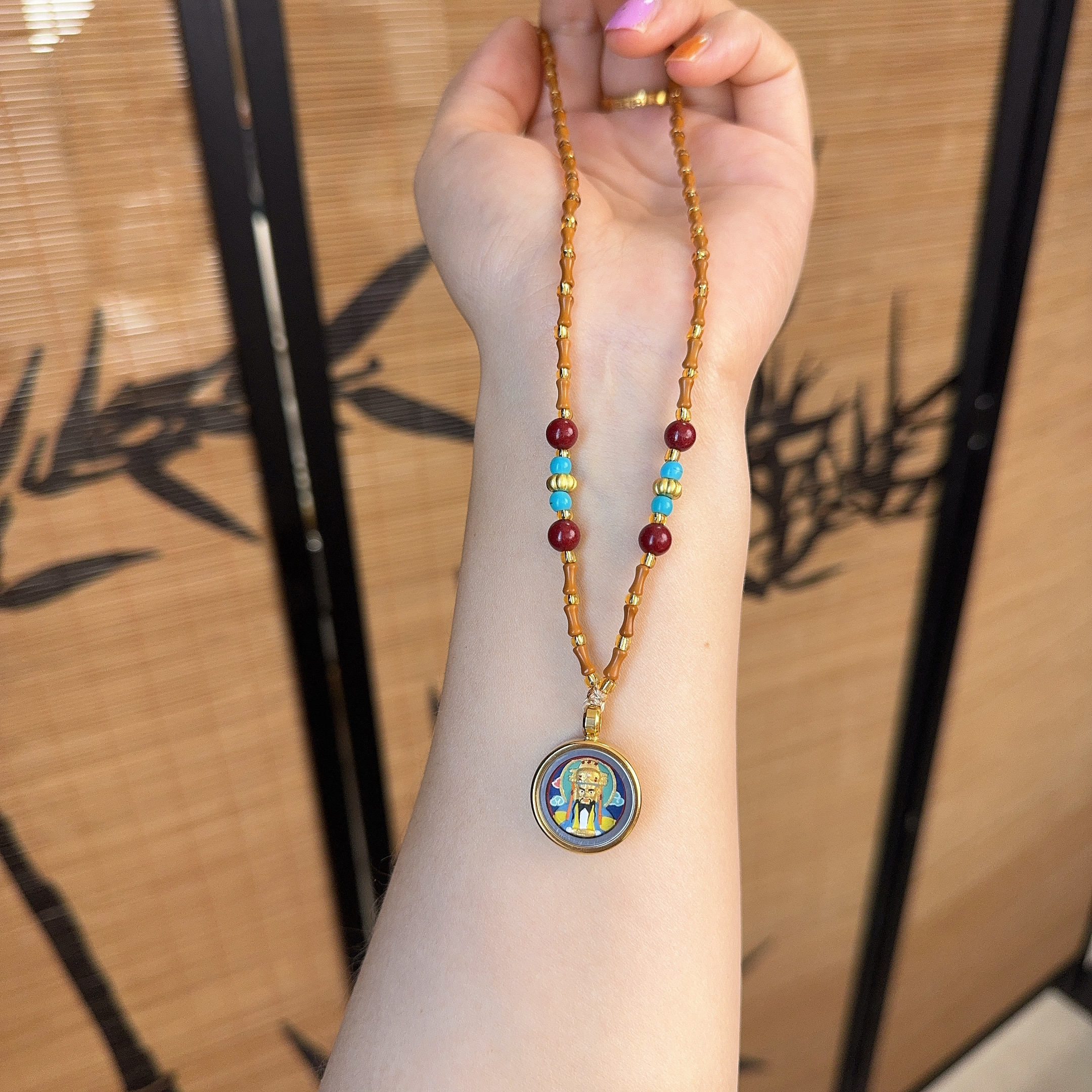 钛钢吊坠 五爷立体手工手绘擦擦1.5cm