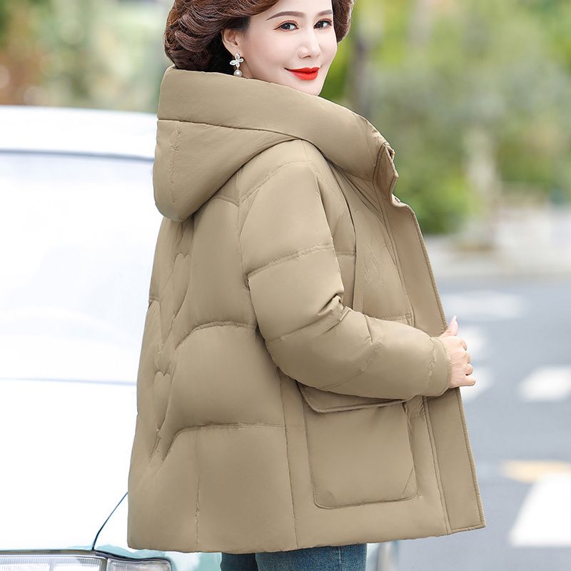 雅鹿妈妈冬装洋气连帽羽绒服外套加厚保暖棉袄中老年人女装冬季加