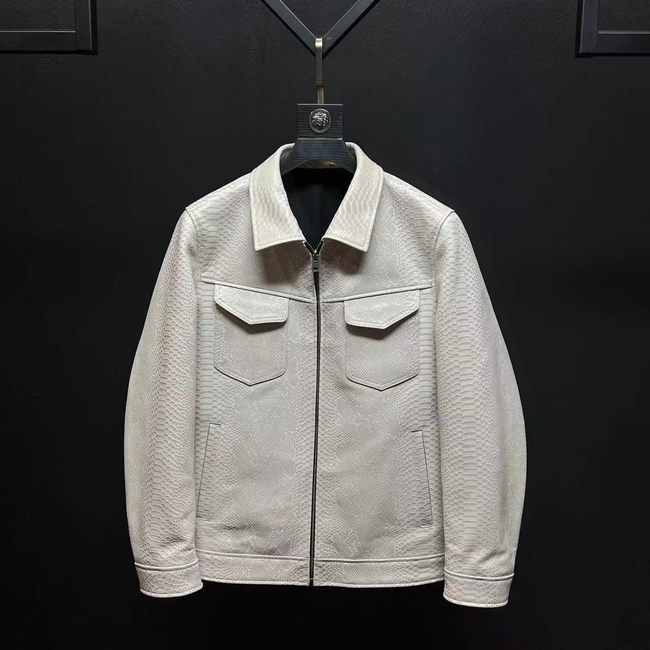 ZA YALIFFC 2320 “喜马拉雅白蟒纹" 总裁风 3D专利羊皮 牛仔夹克