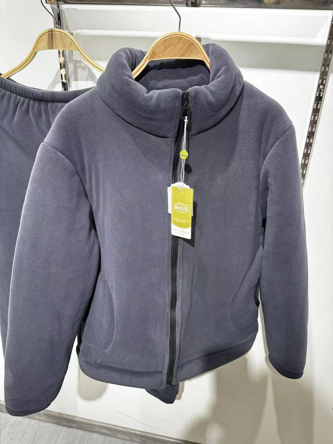 男款灰色套装奥利绒外穿短款保暖三层复合棉冬季睡衣23款套装