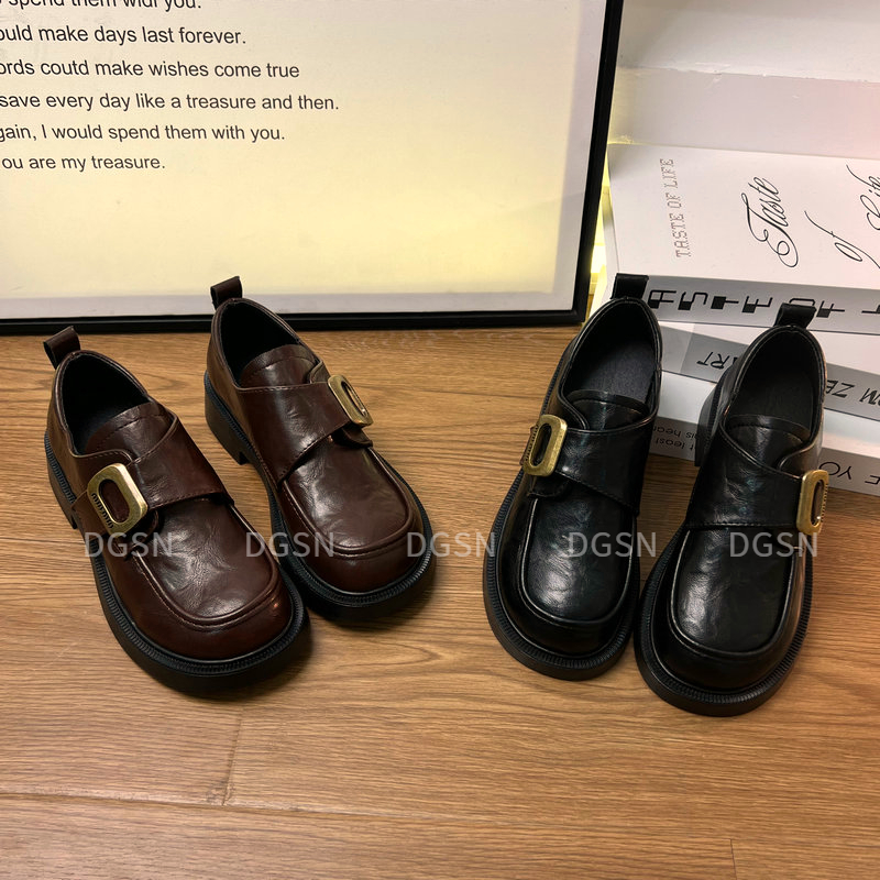 【德歌诗妮】小皮鞋女2025春新款百搭英伦风黑色单鞋通勤软底乐福鞋