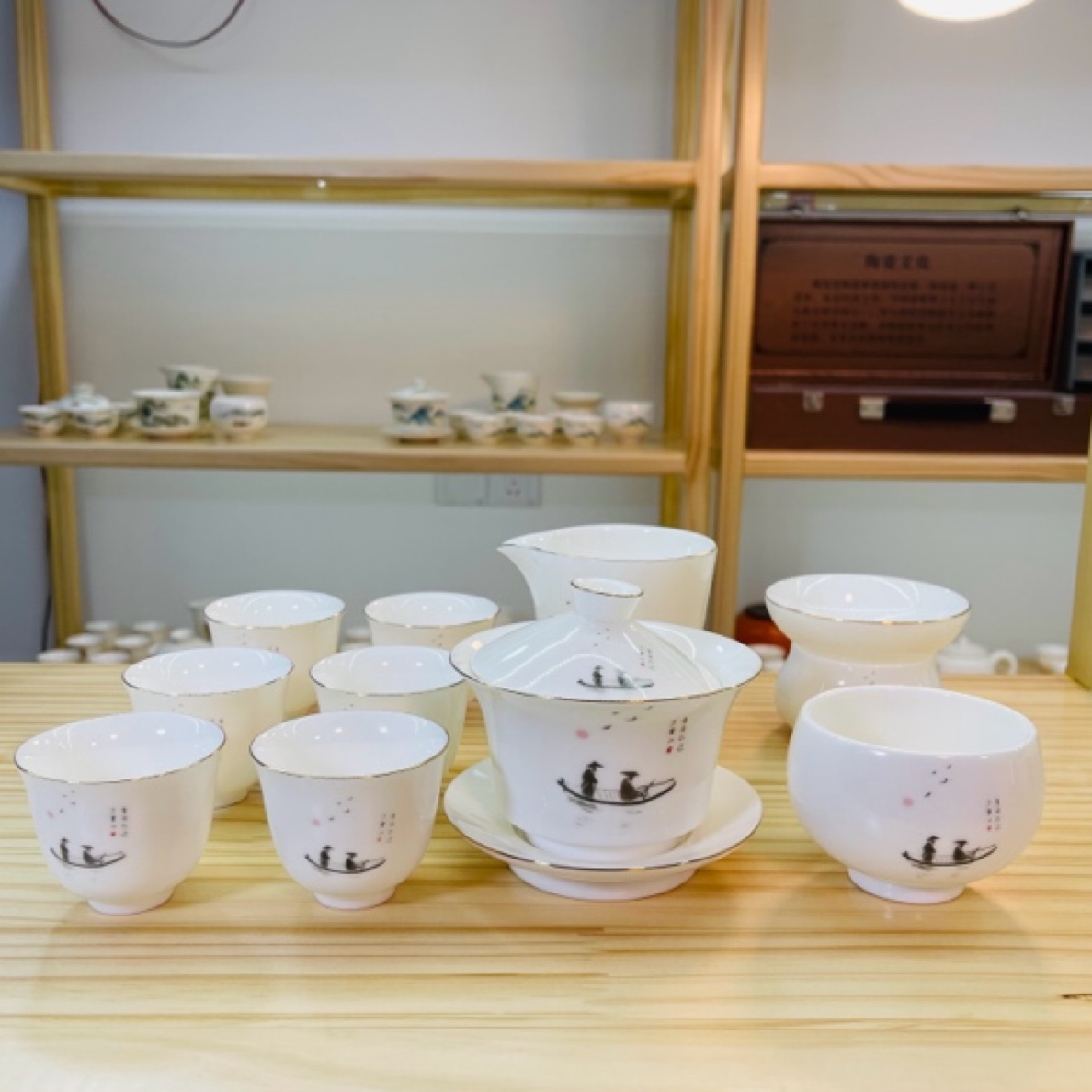 中国白羊脂玉瓷青舟已过万重山11件套