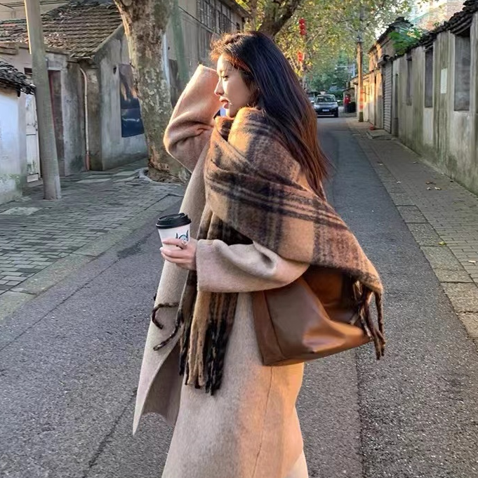 秋冬马海毛围巾复古百搭保暖双面氛围感长款格子围脖围巾披肩